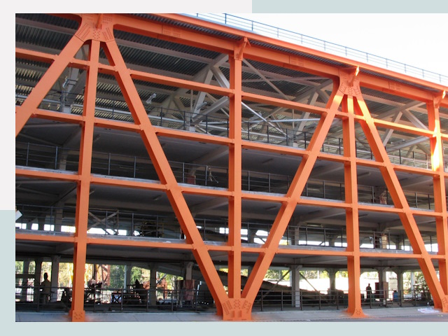 Многоуровневые паркинги в Октябрьский от 621 руб.