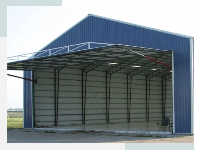 Прямо стенные ангары в октябрьском