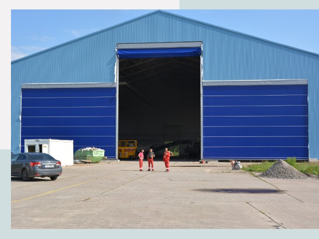 Ангарные ворота в Октябрьский от СтальСтрой-Ктб по цене 621 руб.