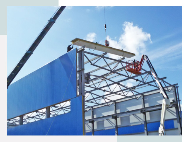 Монтаж сэндвич-панелей в октябрьском